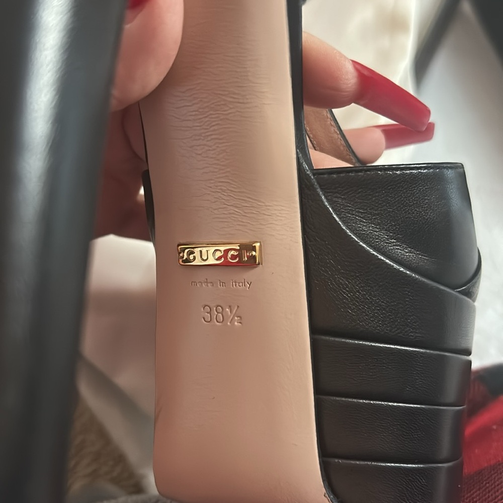 Sandals - Picture 5 of 7